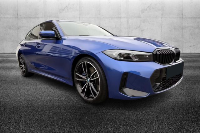 BMW 330 d 48V Msport - foto 4 di 4