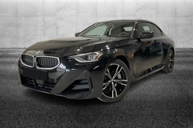 BMW 230 i Coupé Msport - foto 2 di 4