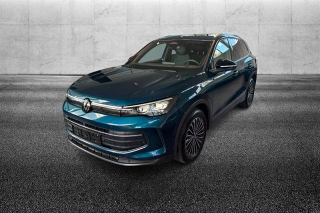 Volkswagen Tiguan 2.0 TDI 150 CV DSG Edition Plus semestrale a PIEVE DI CENTO