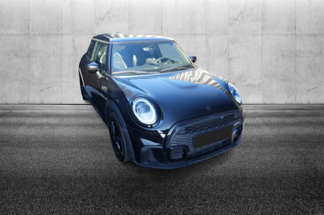 MINI Cooper 1.5 Cooper JCW - foto 3 di 4