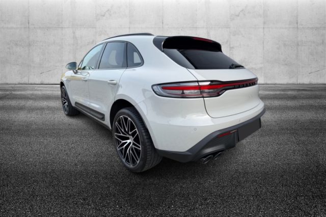 Porsche Macan 2 - foto 3 di 4