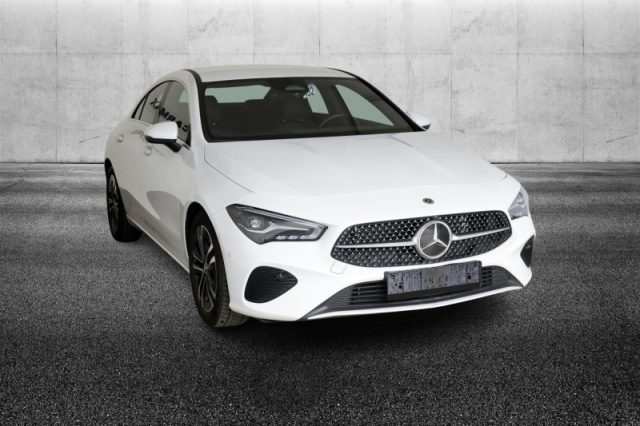 Mercedes-Benz CLA 200 d Automatic Progressive Advanced Plus - foto 4 di 4