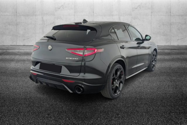 Alfa Romeo Stelvio 2.2 Turbodiesel 210 CV AT8 Q4 Competizione - foto 4 di 4
