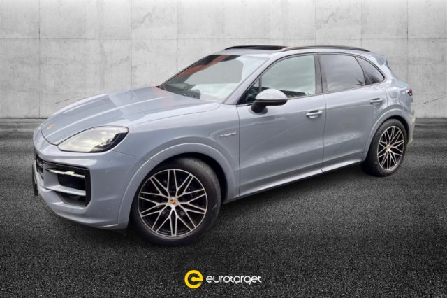 Porsche Cayenne 3.0 V6 E-Hybrid usato a PIEVE DI CENTO
