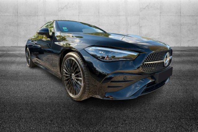 Mercedes-Benz CLE 200 Coupé AMG Line Premium - foto 4 di 4