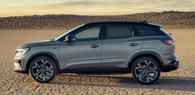 Renault Austral Full Hybrid E-Tech series 200 CV Techno - foto 4 di 4
