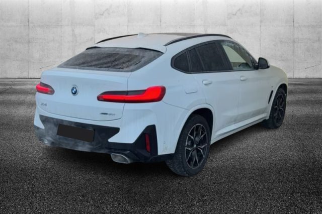 BMW X4 xDrive30i 48V Msport - foto 4 di 4