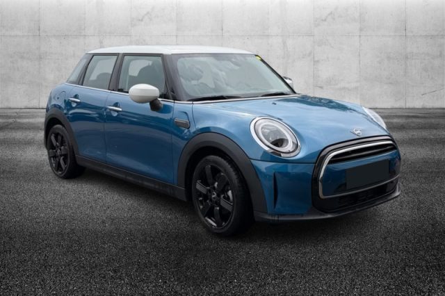 MINI Cooper 1.5 Cooper Classic 5 porte - foto 3 di 4