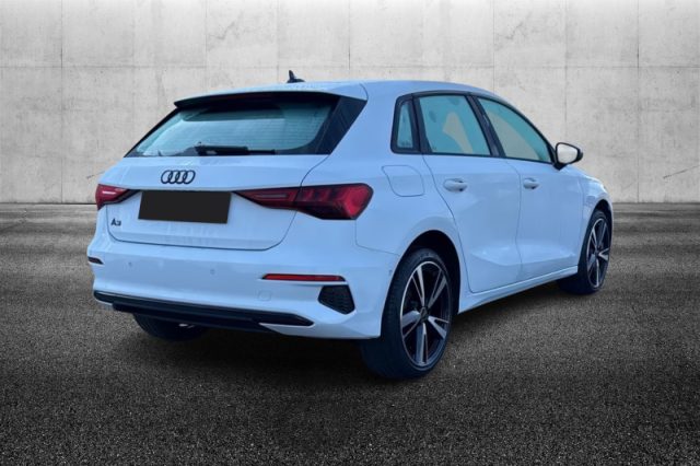 Audi A3 SPB 40 TFSI e S tronic Business Advanced - foto 4 di 4