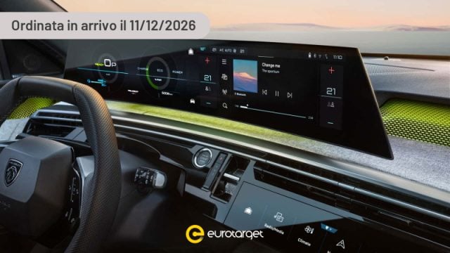 Peugeot 5008 Plug-in Hybrid 225 e-DCS7 Allure 3&ordf; serie - foto 2 di 4