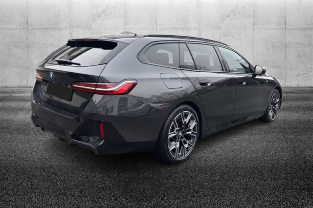 BMW 540 d 48V xDrive Touring Msport - foto 3 di 4