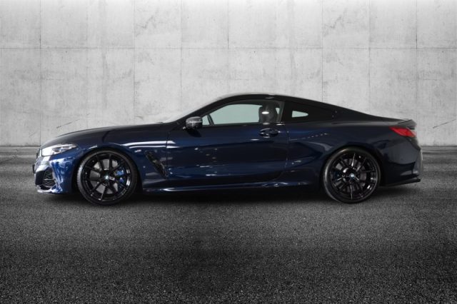 BMW M850 i xDrive Coupé - foto 3 di 4