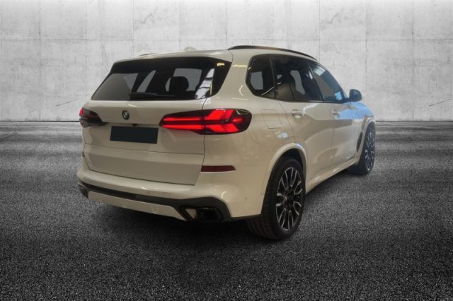 BMW X5 xDrive30d 48V Msport Pro - foto 4 di 4
