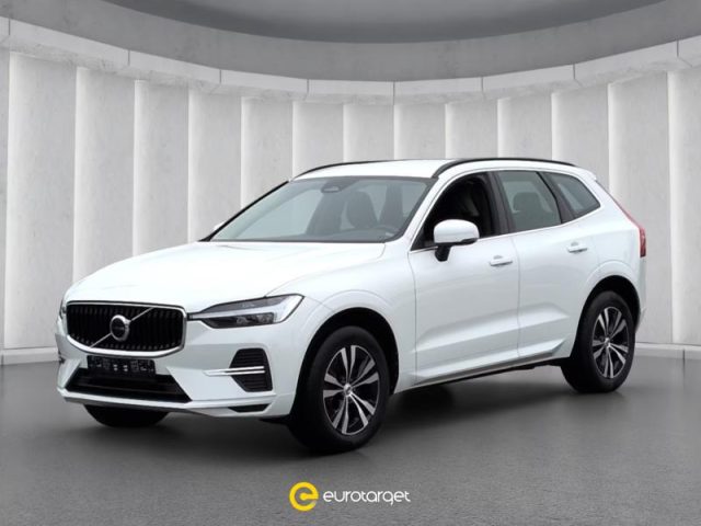 Volvo XC60 B4 (d) Geartronic Momentum Pro usato a PIEVE DI CENTO