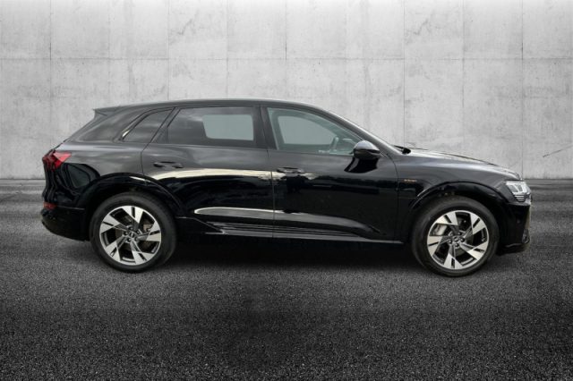 Audi e-tron 50 quattro S line edition - foto 4 di 4