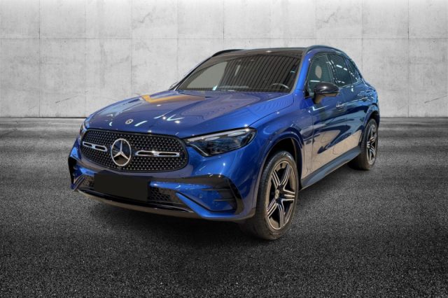 Mercedes-Benz GLC 220 d 4Matic Mild Hybrid AMG Line Premium Plus - foto 2 di 4