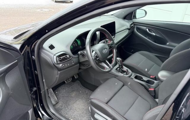 Hyundai i30 1.5 T-GDI DCT 48V 5 porte N-Line - foto 4 di 4