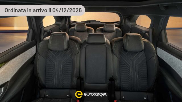 Peugeot 5008 Plug-in Hybrid 225 e-DCS7 GT Exclusive 3&ordf; s nuovo a PIEVE DI CENTO