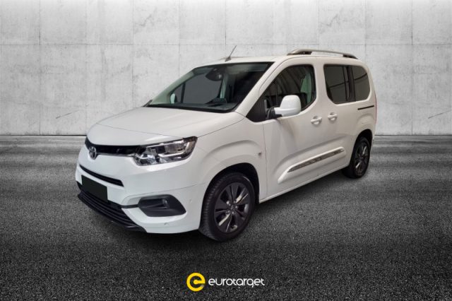 Toyota Proace City Verso 1.5D 130 CV S&S L1 Executive usato a PIEVE DI CENTO