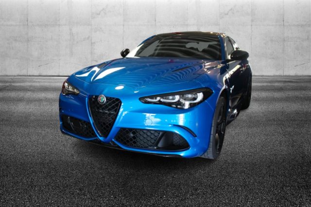 Alfa Romeo Giulia 2.9 V6 Bi-Turbo AT8 Quadrifoglio km 0 a PIEVE DI CENTO