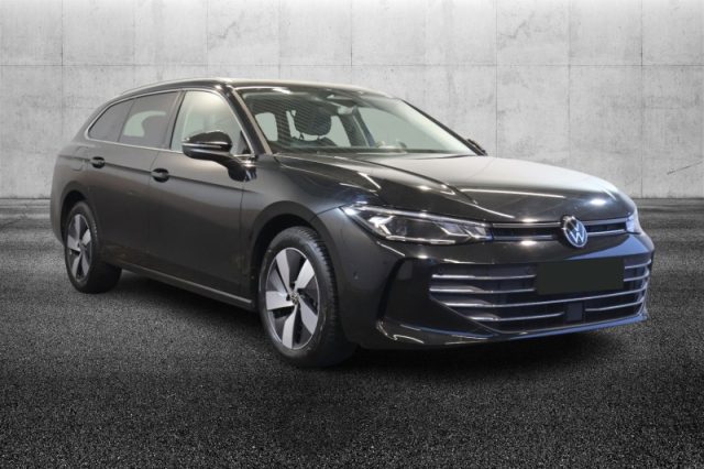 Volkswagen Passat 2.0 TDI 150 CV SCR DSG Business semestrale a PIEVE DI CENTO