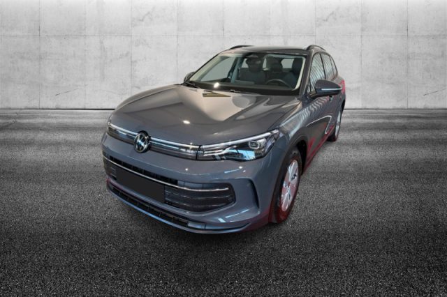 Volkswagen Tiguan 2.0 TDI 150 CV DSG Life semestrale a PIEVE DI CENTO