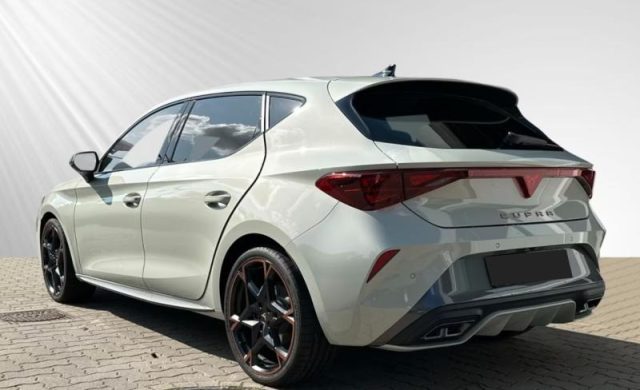 CUPRA Leon 1.5 Hybrid 150 CV DSG - foto 2 di 4