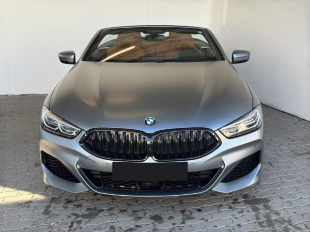BMW 840 i xDrive Cabrio - foto 3 di 4