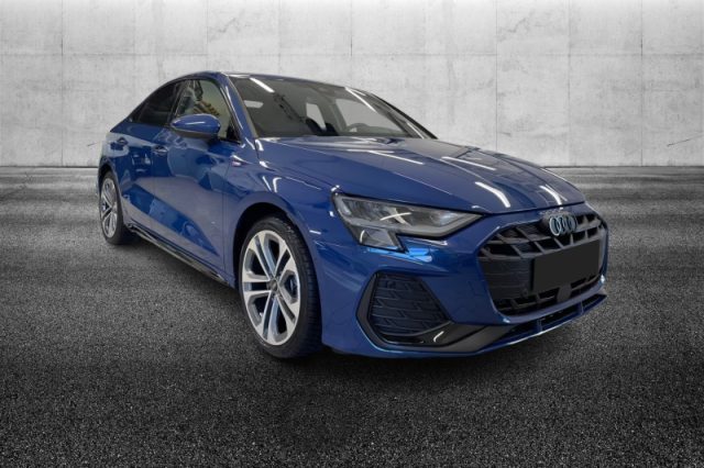 Audi A3 Sedan 30 TFSI S tronic S line edition - foto 4 di 4