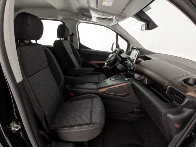 Peugeot Rifter BlueHDi 130 EAT8 GT Long - foto 4 di 4