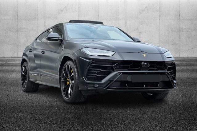 Lamborghini Urus 4 - foto 2 di 4