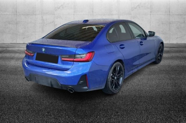 BMW 318 i Msport - foto 3 di 4