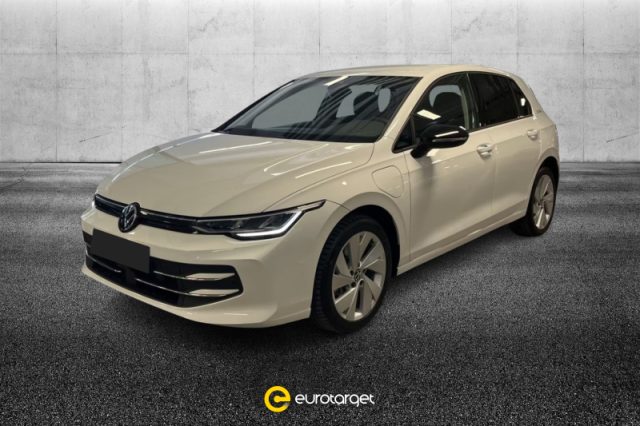 Volkswagen Golf 1.5 TSI eHybrid DSG Edition Plus semestrale a PIEVE DI CENTO
