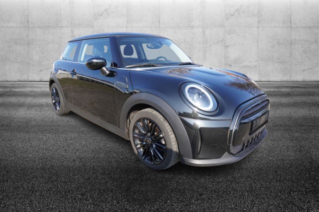MINI Cooper 1.5 Cooper Classic - foto 2 di 4