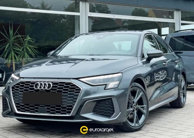Audi A3 Sedan 35 TDI S tronic S line edition - foto 2 di 4