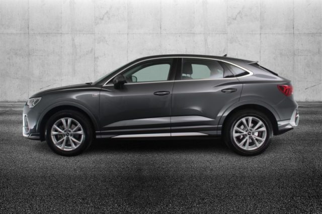 Audi Q3 SPB 35 TDI quattro S tronic S line edition - foto 4 di 4