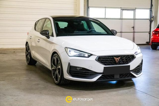 CUPRA Leon 2.0 TSI 300 CV DSG VZ usato a PIEVE DI CENTO