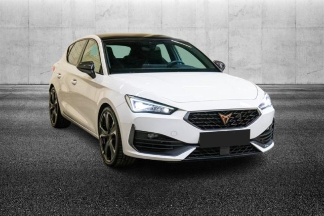 CUPRA Leon 2.0 TSI 300 CV DSG VZ usato a PIEVE DI CENTO