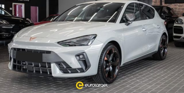 CUPRA Leon 1.5 Hybrid 150 CV DSG semestrale a PIEVE DI CENTO