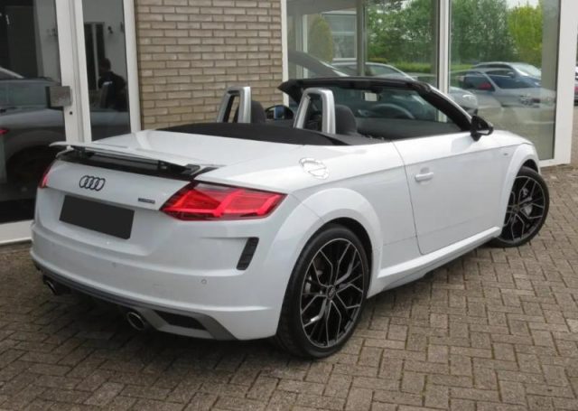 Audi TT Roadster 45 TFSI S tronic - foto 4 di 4