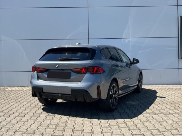 BMW 120 d 48V MSport - foto 2 di 4