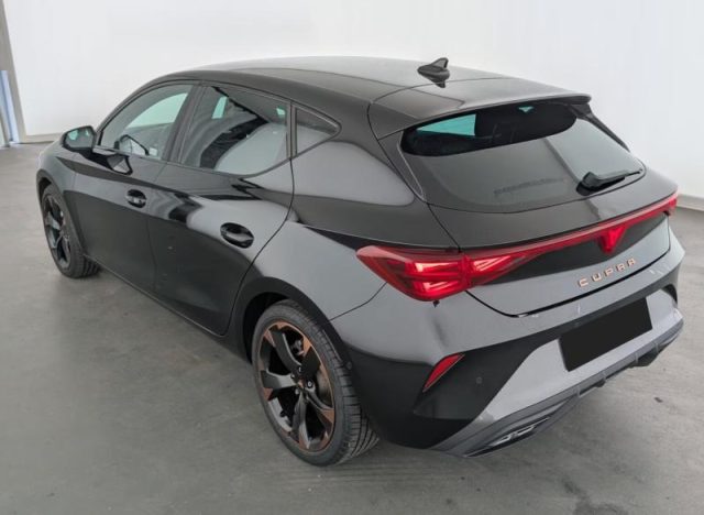 CUPRA Leon 1.5 Hybrid 150 CV DSG - foto 4 di 4