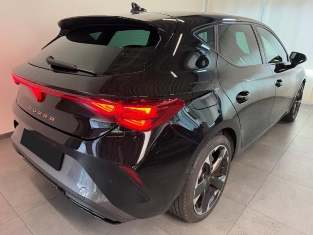 CUPRA Leon 1.5 Hybrid 150 CV DSG - foto 4 di 4