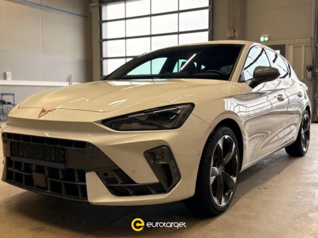 CUPRA Leon 1.5 Hybrid 150 CV DSG semestrale a PIEVE DI CENTO