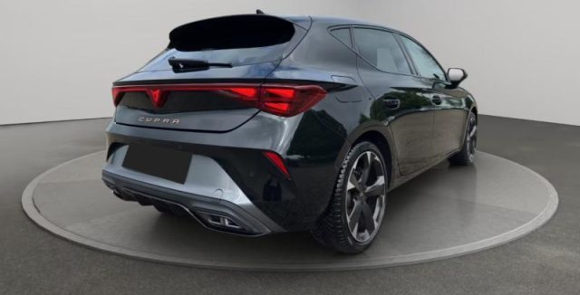 CUPRA Leon 1.5 Hybrid 150 CV DSG - foto 2 di 4