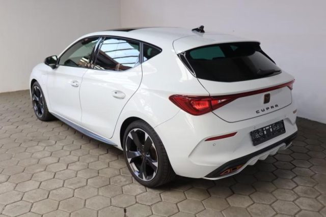 CUPRA Leon 1.4 e-HYBRID 204 CV DSG - foto 3 di 4
