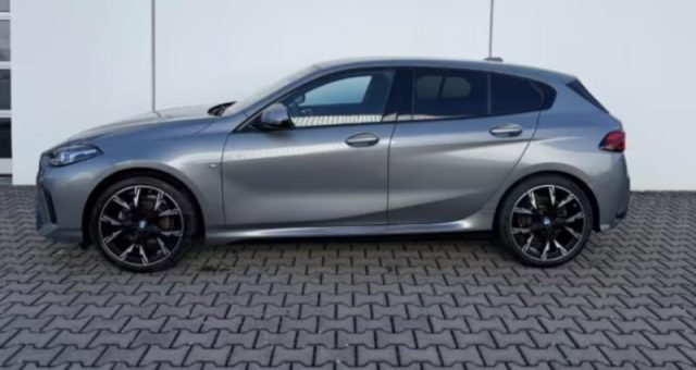 BMW 120 d 48V MSport - foto 3 di 4