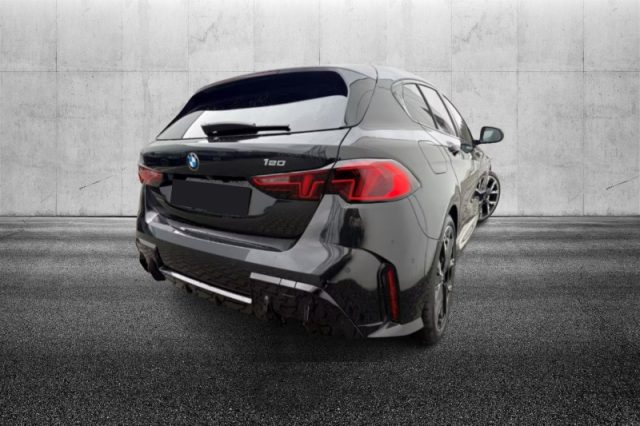 BMW 120 48V MSport - foto 4 di 4