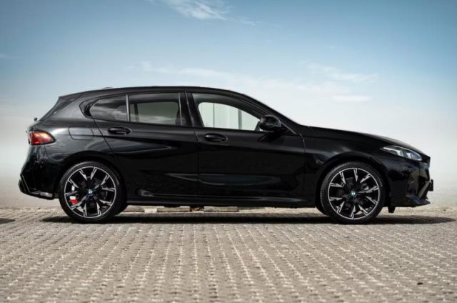 BMW 120 48V MSport - foto 3 di 4