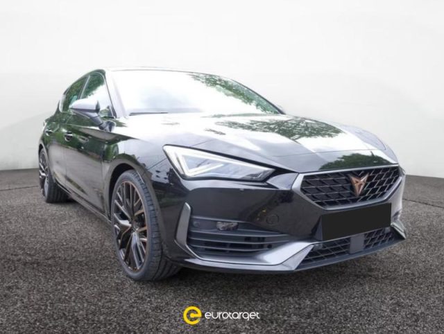 CUPRA Leon 2.0 TSI 300 CV DSG VZ - foto 2 di 4